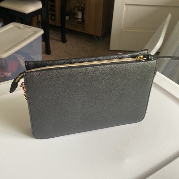 Purse - Picture 2 of 5